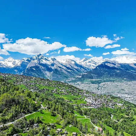 Διαμέρισμα Grand Panorama B3 By Interhome